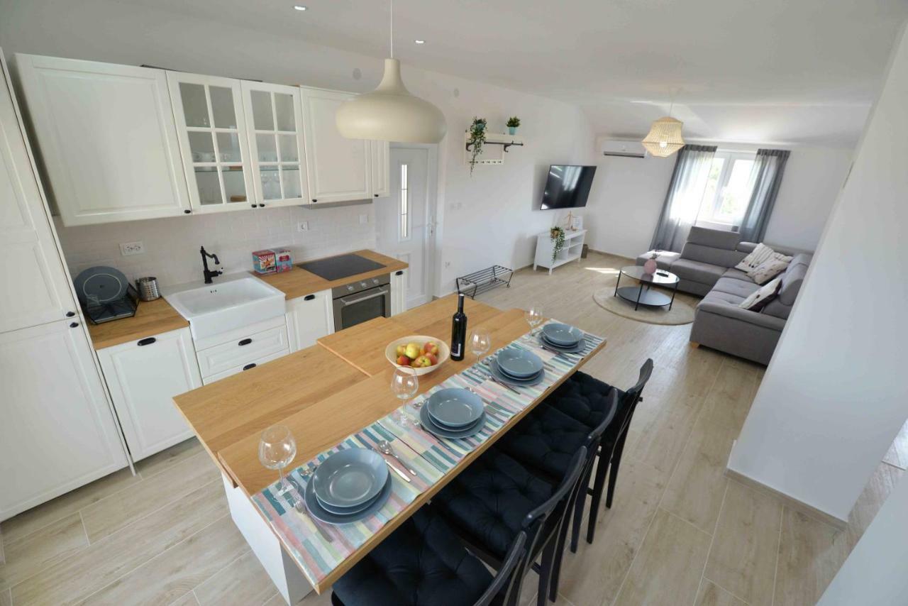 Apartments Enida بيتينا المظهر الخارجي الصورة