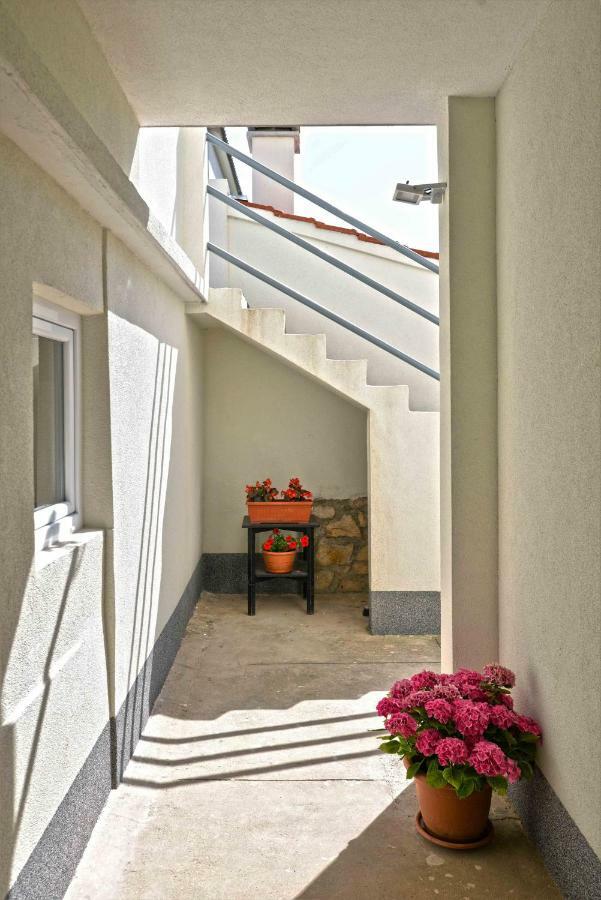 Apartments Enida بيتينا المظهر الخارجي الصورة