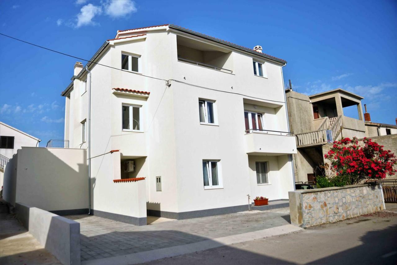 Apartments Enida بيتينا المظهر الخارجي الصورة